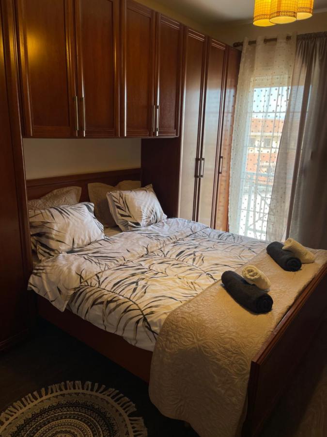 Pedestrian Street Center Apartment